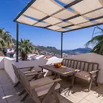 Nyaraló Tara